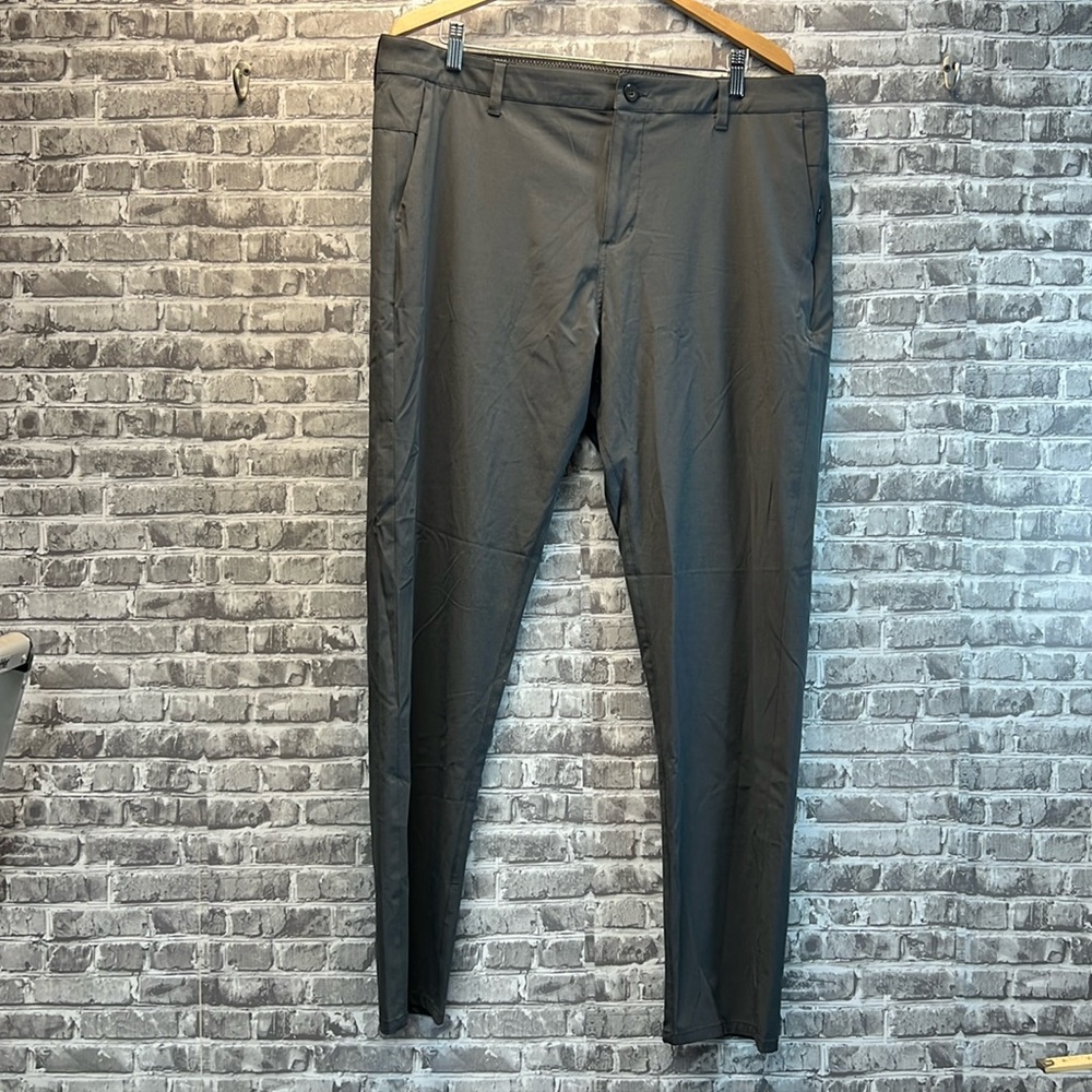VUORI Aim Chino Pant